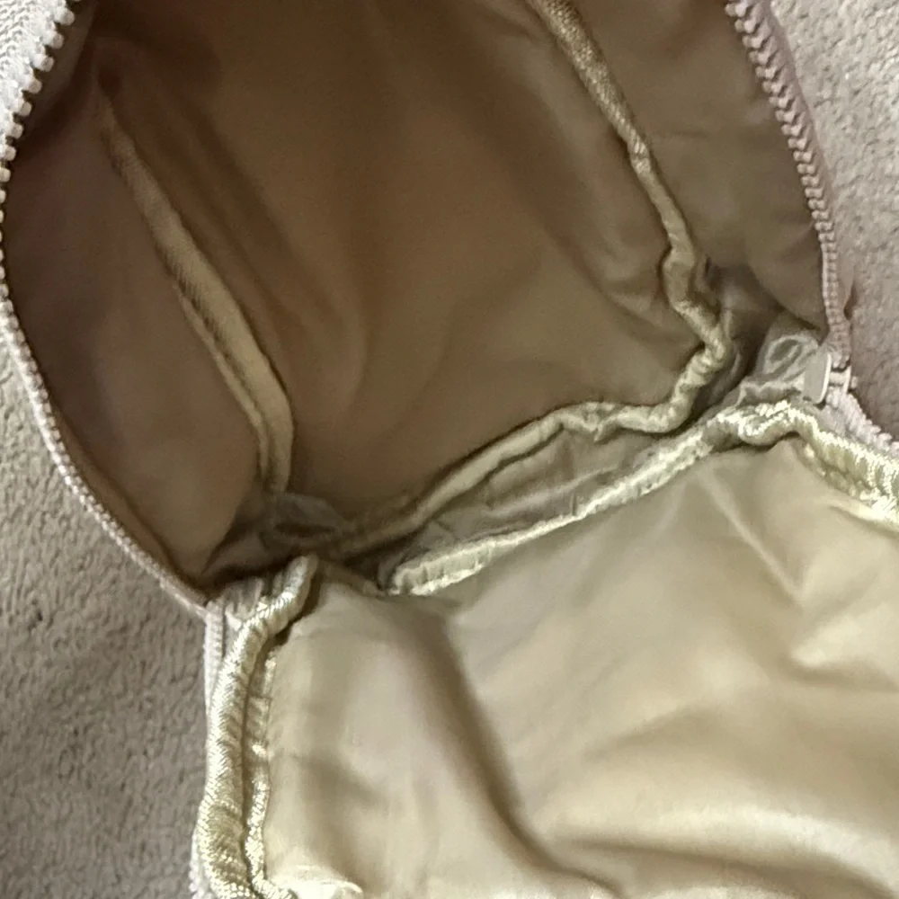 Simply Southern Quilted Crossbody Bag in Tan - Picture 3 of 5